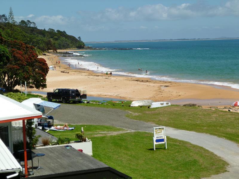 Golden Sand Beachfront, Cable Bay Stays, Cable Bay, Northland Coopers Beach Εξωτερικό φωτογραφία